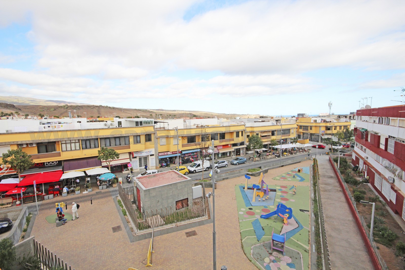 Amplio pisodúplex en San Fernando con 3 dormitorios. Inmobiliaria